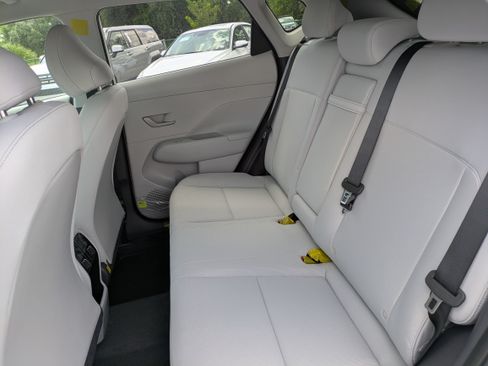 New 2027 Hyundai Kona SEL Sport FWD image 12
