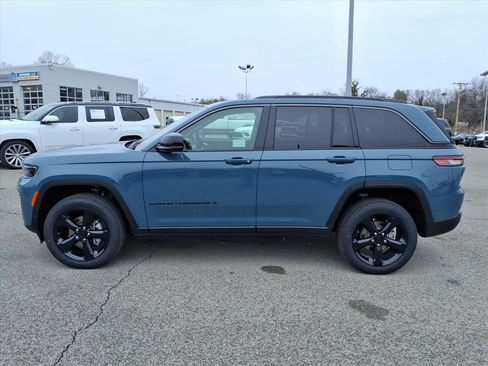 New 2026 Jeep Grand Cherokee Limited image 7
