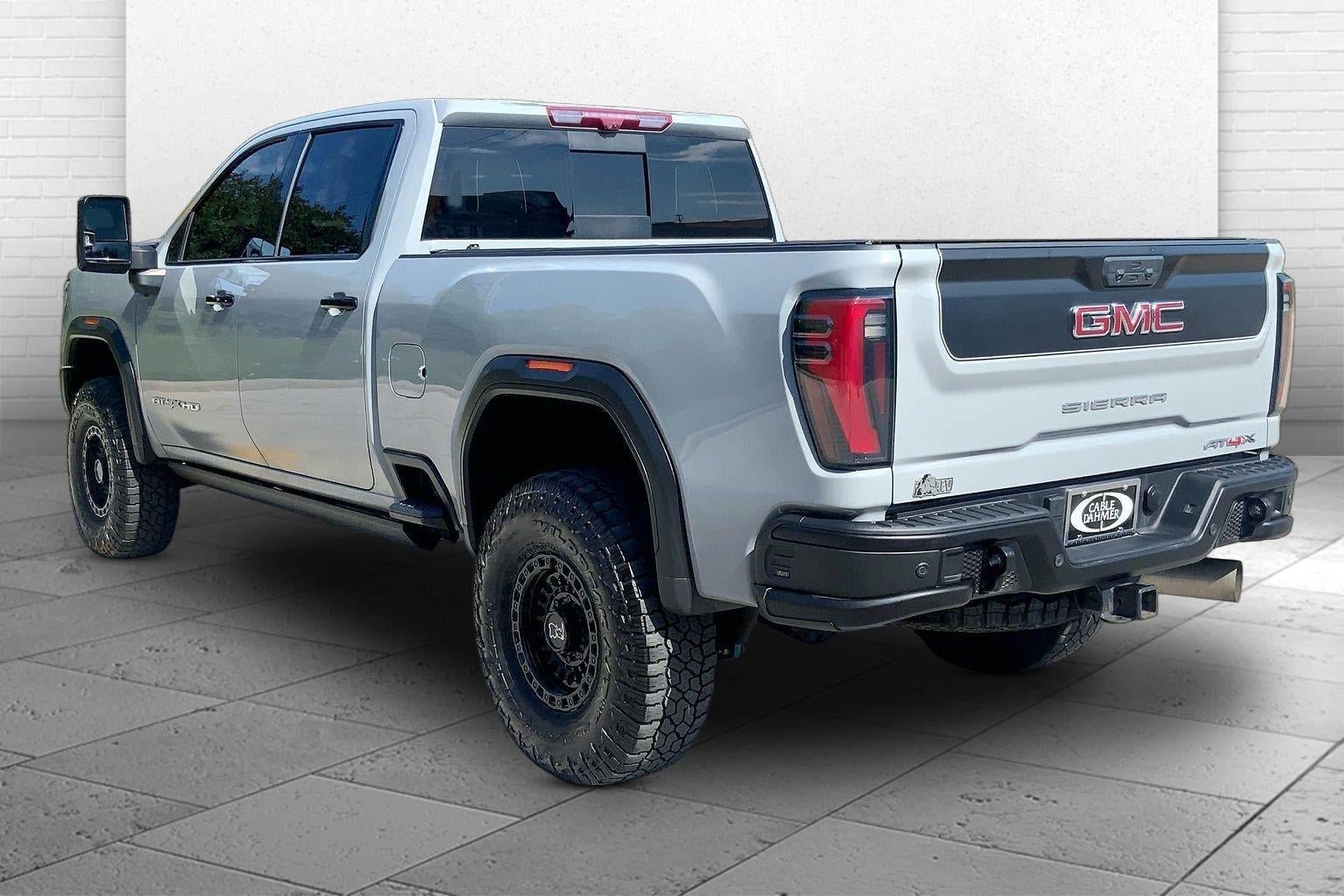 Used 2024 GMC Sierra 2500 AT4X w/ AT4X AEV Edition AWD/4WD image 11