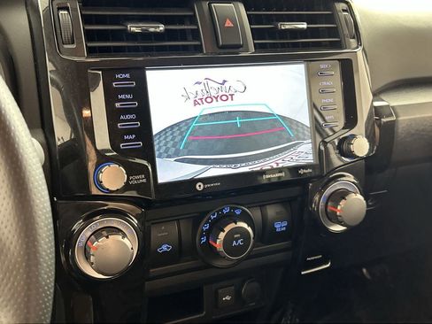 Used 2024 Toyota 4Runner TRD Off-Road image 17