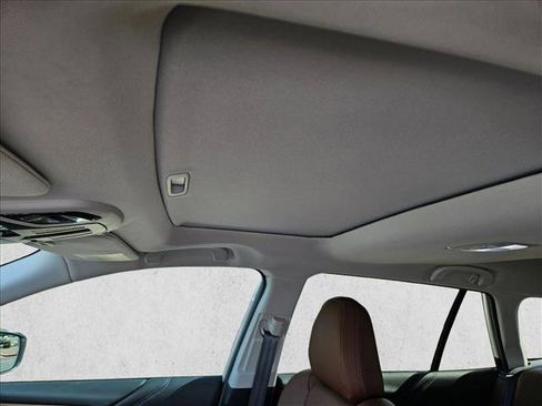 Used 2025 Subaru Outback Touring XT w/ Tech Package 3 image 16