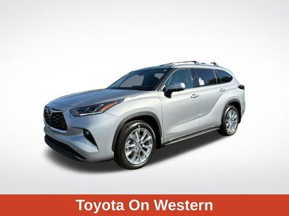 New 2025 Toyota Highlander Limited