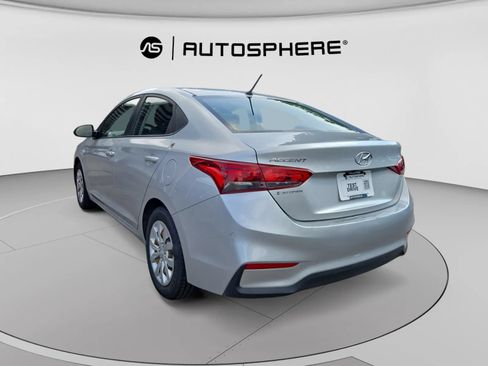 Used 2019 Hyundai Accent SE FWD image 6