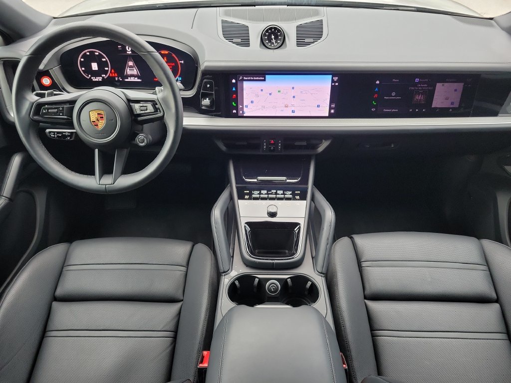 Certified 2026 Porsche Cayenne Coupe AWD/4WD image 20