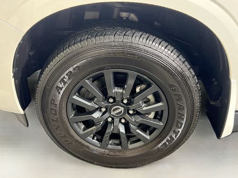 Used 2026 Nissan Armada SV AWD/4WD image 13