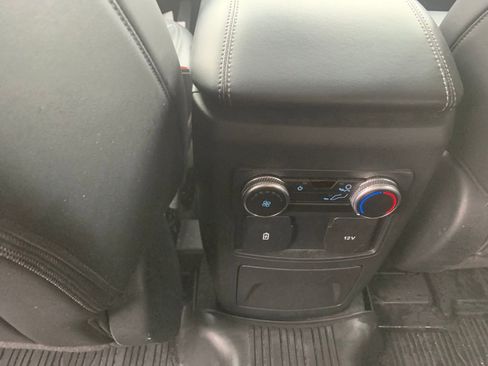 Used 2023 Ford Explorer XLT w/ Equipment Group 202A image 27