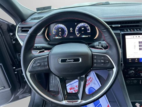 Certified 2022 Jeep Grand Cherokee Trailhawk w/ ADV Protech Group II image 22