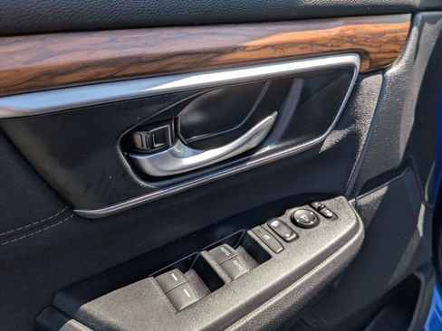 Used 2021 Honda CR-V EX image 16