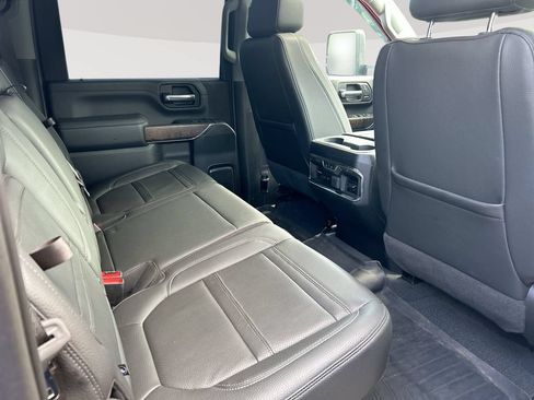 Used 2023 GMC Sierra 3500 Denali AWD/4WD image 31