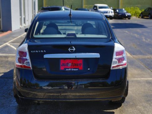 Used 2010 Nissan Sentra 2.0 FWD image 13