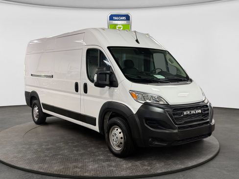 Used 2023 RAM ProMaster 2500 w/ Interior LED Lighting Group FWD image 7