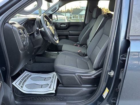 Used 2020 Chevrolet Silverado 1500 Custom Trail Boss w/ Custom Convenience Package image 8