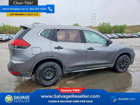 Used 2017 Nissan Rogue S AWD/4WD image 4