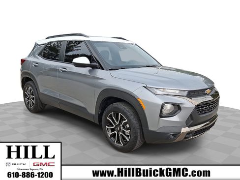 Used 2023 Chevrolet TrailBlazer ACTIV w/ Sun and Liftgate Package AWD/4WD image 1