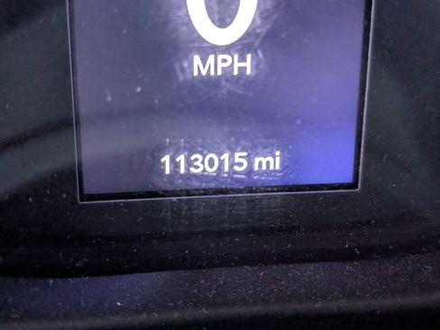 Used 2018 Jeep Wrangler Unlimited Sport AWD/4WD image 13