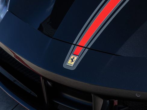 Used 2017 Ferrari 488 GTB RWD image 14