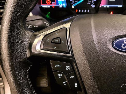 Used 2020 Ford Edge SEL w/ Convenience Package image 17