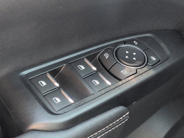 Used 2026 Ford Ranger Lariat w/ FX4 Off-Road Package AWD/4WD image 31