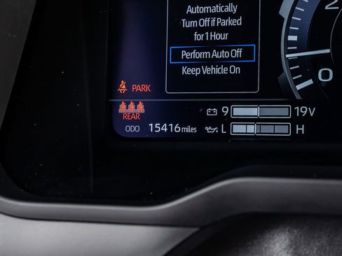 Used 2024 Toyota Tundra Limited w/ TRD Off-Road Package image 20