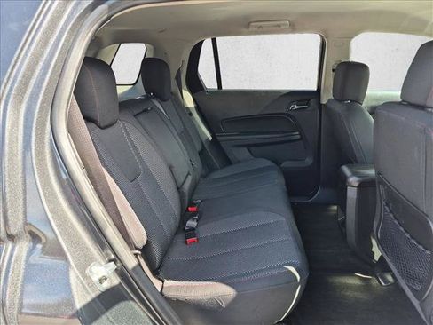 Used 2017 GMC Terrain SLE FWD image 17