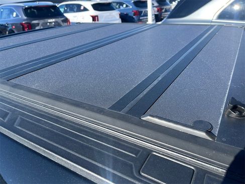 Used 2024 GMC Canyon Elevation w/ Elevation Premium Package image 13