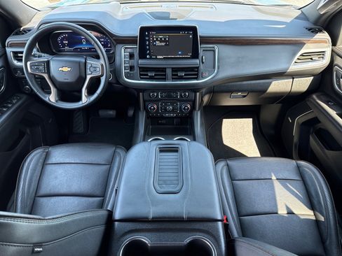 Used 2023 Chevrolet Tahoe High Country w/ Premium Package 2 AWD/4WD image 12