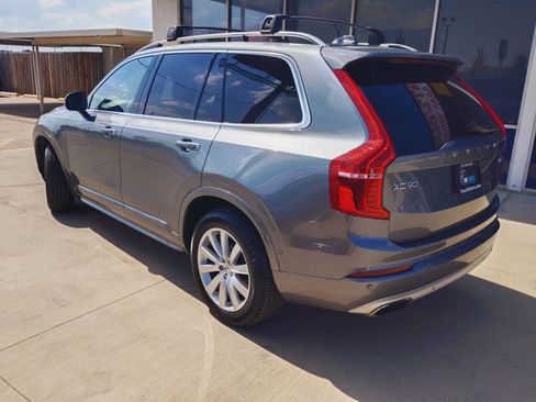 Used 2017 Volvo XC90 T6 Momentum w/ Vision Package AWD/4WD image 5