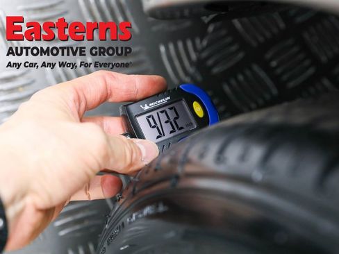 Used 2020 Mercedes-Benz C 300 4MATIC Cabriolet w/ Parking Assistance Package image 27