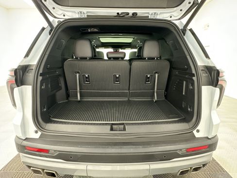 Certified 2026 Chevrolet Traverse Z71 w/ LPO, Floor Liner Package AWD/4WD image 34