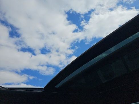 Used 2016 Ford F150 Platinum w/ Equipment Group 701A Luxury image 21