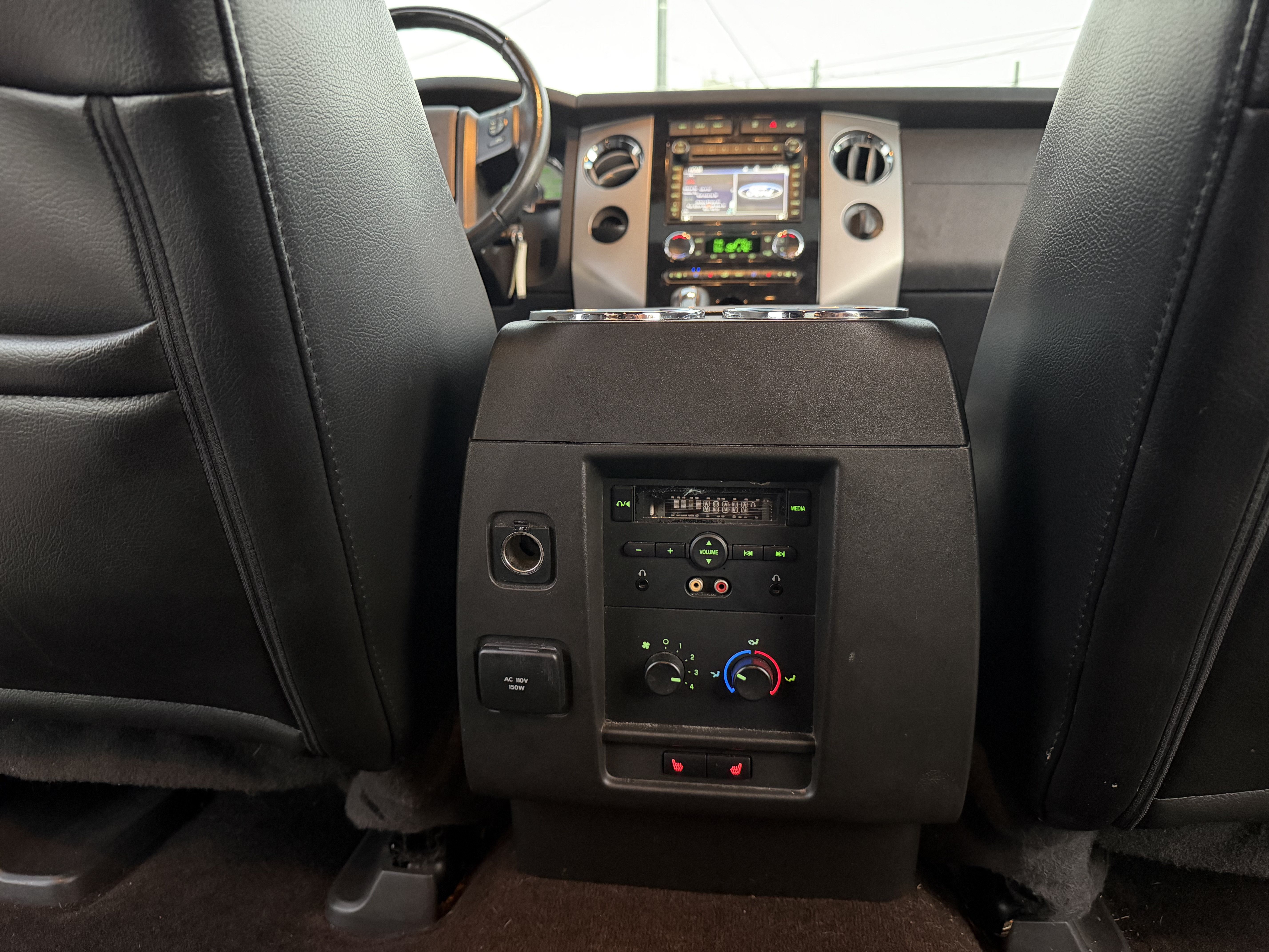 Used 2013 Ford Expedition Limited RWD image 20