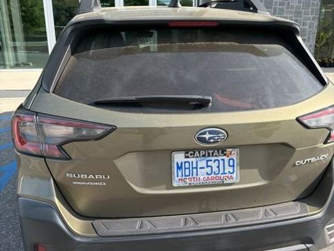 Used 2020 Subaru Outback Premium image 21