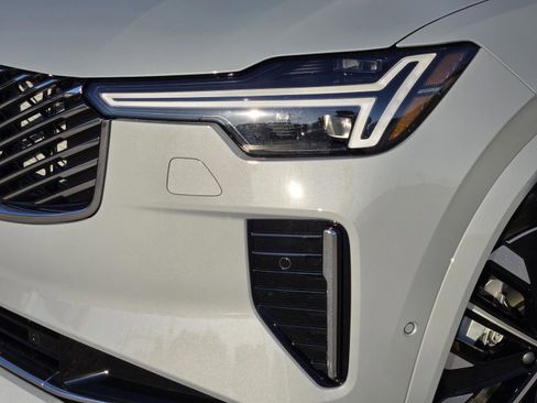 New 2026 Volvo XC90 B6 Ultra w/ Protection Package AWD/4WD image 10