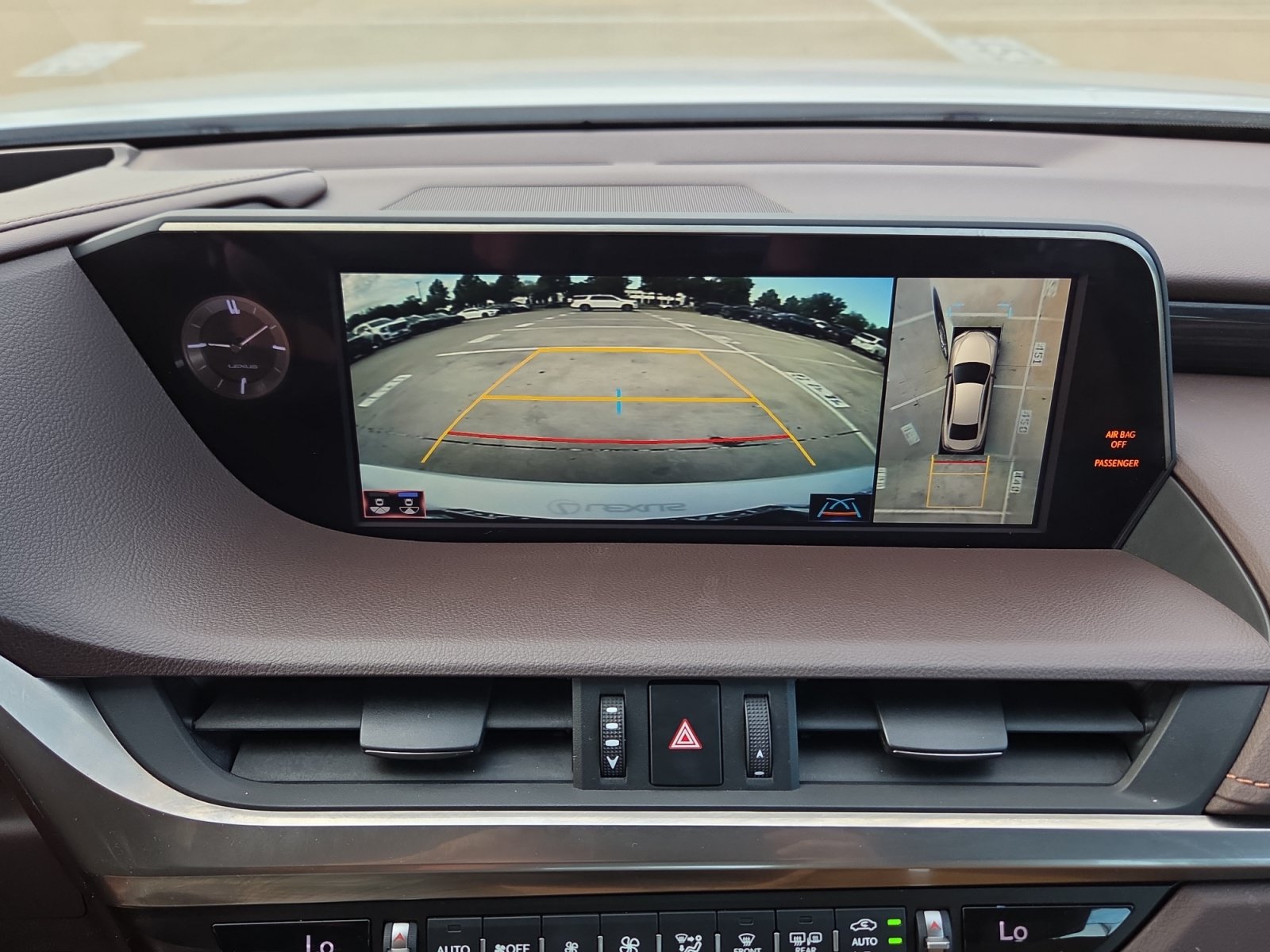 Used 2021 Lexus ES 350 Ultra Luxury w/ Accessory Package 2 FWD image 29