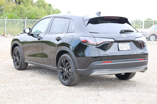 New 2027 Honda HR-V Sport image 5