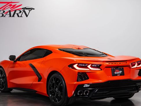 Used 2020 Chevrolet Corvette Stingray Preferred Cpe w/ 2LT Preferred Equipment Group RWD image 11