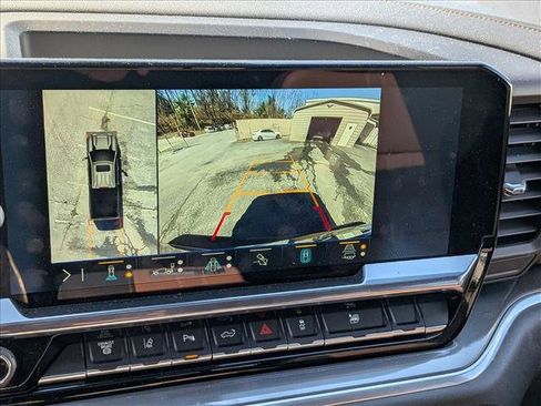 Used 2026 Chevrolet Silverado 2500 High Country w/ High Country Premium Package image 12