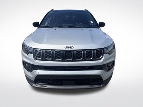 Used 2026 Jeep Compass Limited AWD/4WD image 11