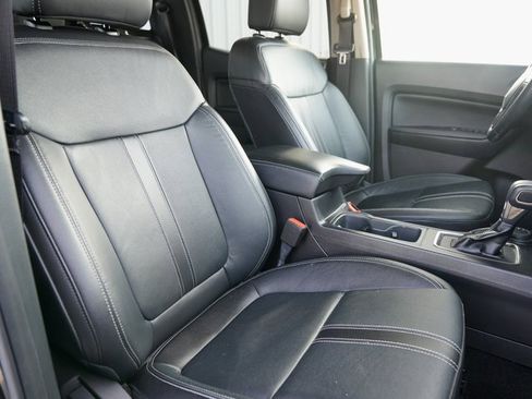 Used 2023 Ford Ranger Lariat w/ Equipment Group 501A High image 9