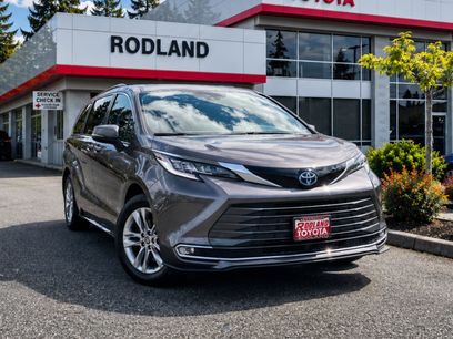 Certified 2021 Toyota Sienna Limited