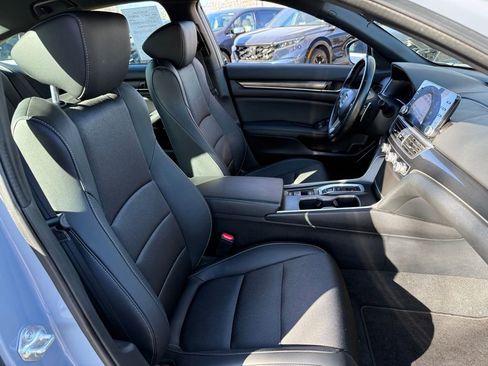 Used 2022 Honda Accord Sport image 18