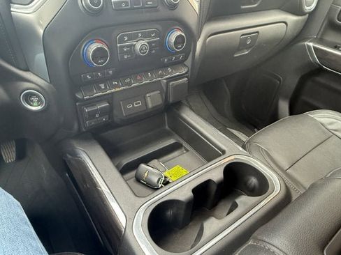 Used 2020 Chevrolet Silverado 2500 LTZ w/ LTZ Plus Package image 30