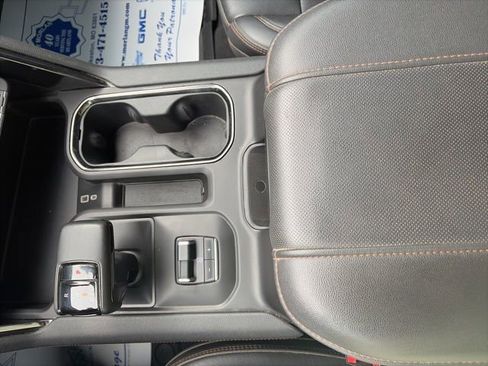 Used 2023 GMC Sierra 1500 AT4 w/ AT4 Premium Package image 24