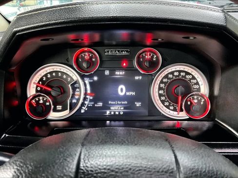 Used 2015 RAM 1500 Laramie AWD/4WD image 13