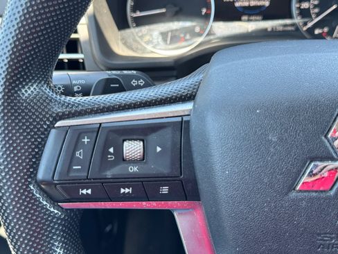Used 2022 Mitsubishi Outlander ES FWD image 22