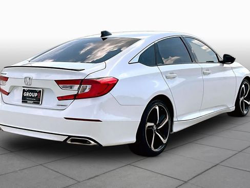 Used 2022 Honda Accord Sport image 12
