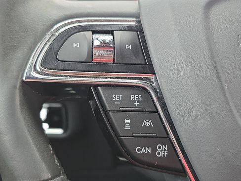 Used 2023 Lincoln Nautilus Reserve w/ Equipment Group 201A AWD/4WD image 17