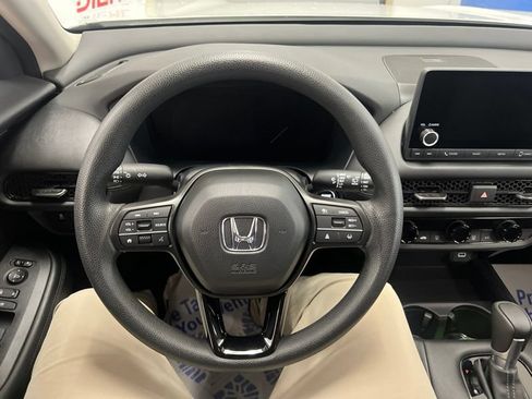 Used 2024 Honda HR-V LX image 23