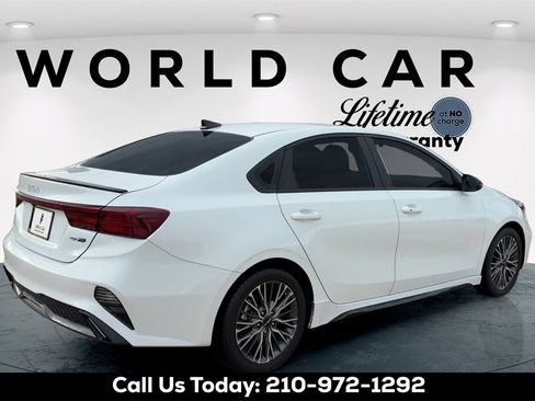 Certified 2022 Kia Forte GT-Line w/ GT-Line Premium Package image 3