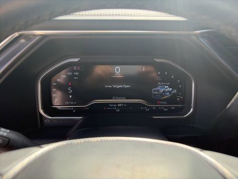 Used 2024 GMC Sierra 3500 Denali Ultimate image 8